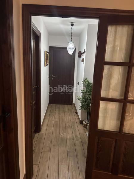 Foto 9207eb96-dc20-4a3e-af18-632ecbc4904e. Casa aparellada amb calefacció a Palmete Sevilla