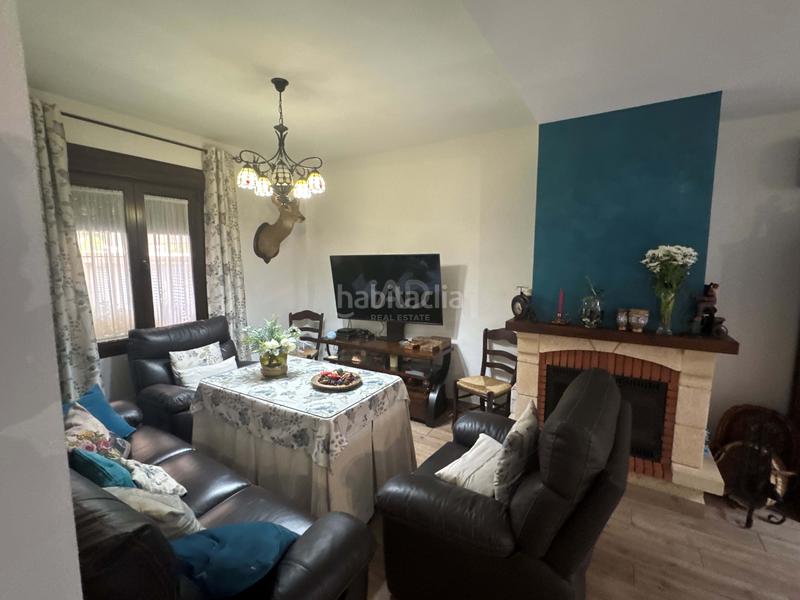 Foto 6632f6f1-c12a-44d6-a60b-29fb72c16220. Casa bifamiliare con riscaldamento in Palmete Sevilla