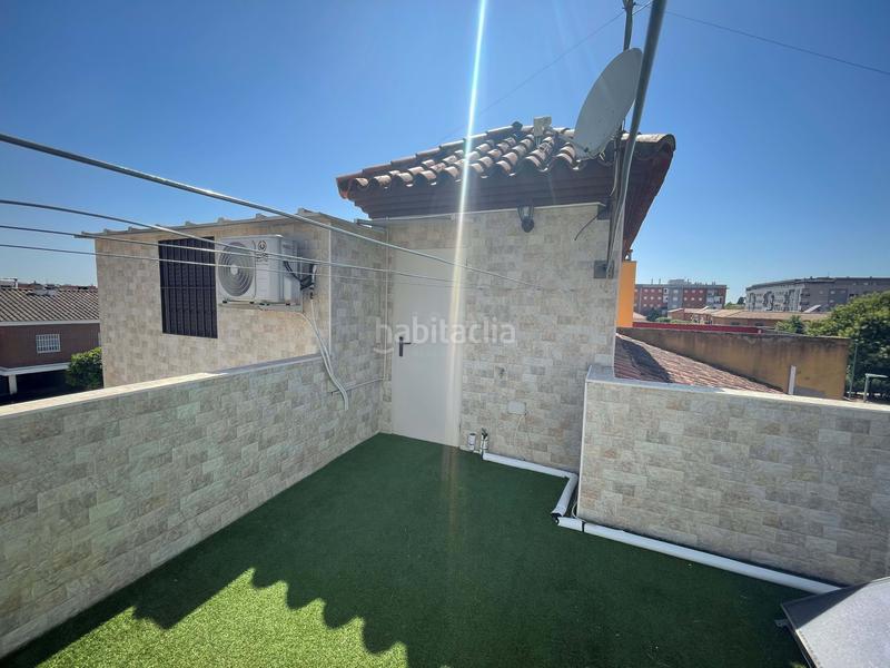 Foto 16316e3c-8256-45df-8e44-22b053491cff. Casa pareada en Palmete Sevilla