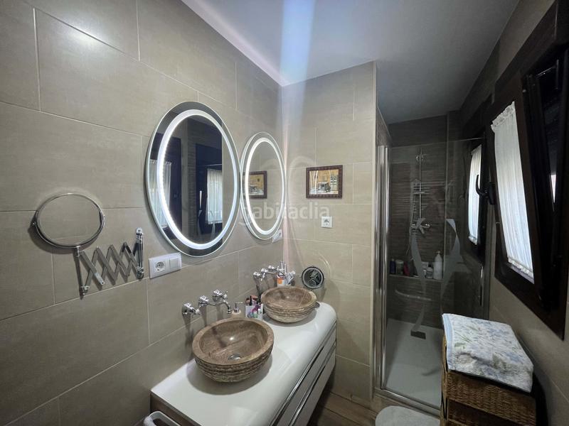 Foto dd8b444b-2af6-4fdd-bd47-c971af29d1c2. Casa pareada en Palmete Sevilla