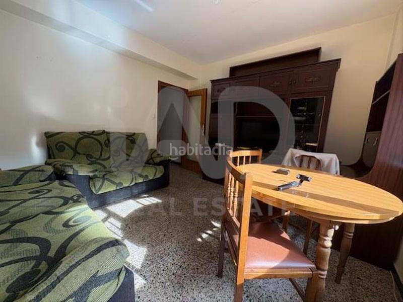 Foto 524dbda9-49c8-4756-8d15-fef73315d7dc. Etagenwohnung mit heizung in Garrido Sur Salamanca