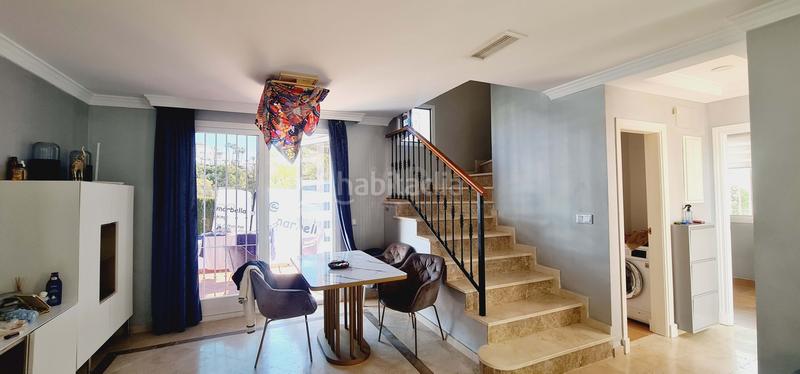Foto a605c5e6-eb6d-4098-a27b-06abd8cc125b. Casa aparellada amb calefacció aparcament a Aloha Marbella