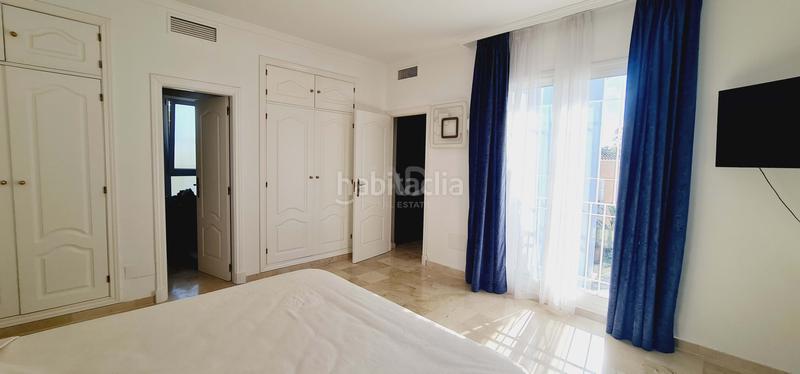 Foto 4189dbdd-f989-42f8-9613-30412e1424c9. Casa bifamiliare con riscaldamento parcheggio in Aloha Marbella