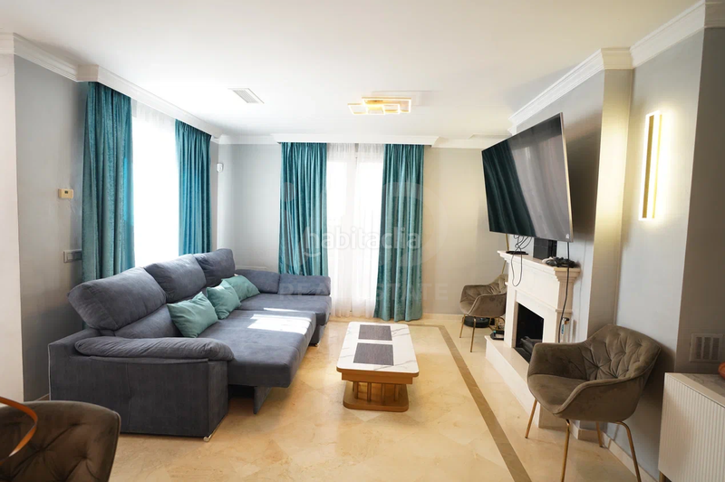 Foto a727097e-4aed-4d8e-8eaf-ddb3fe69e77c. Casa bifamiliare con riscaldamento parcheggio in Aloha Marbella