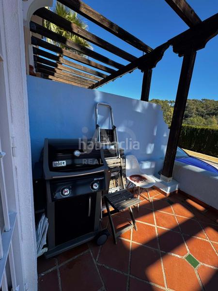 Foto 6072b5eb-a449-49b9-8df8-9fe82fd6457c. Casa pareada en Aloha Marbella