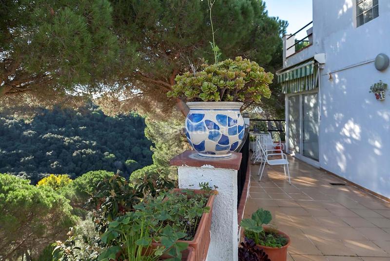 Foto 8ccab962-4bc4-4c17-af74-0e2c1505a321. Casa a Sant Cebrià de Vallalta