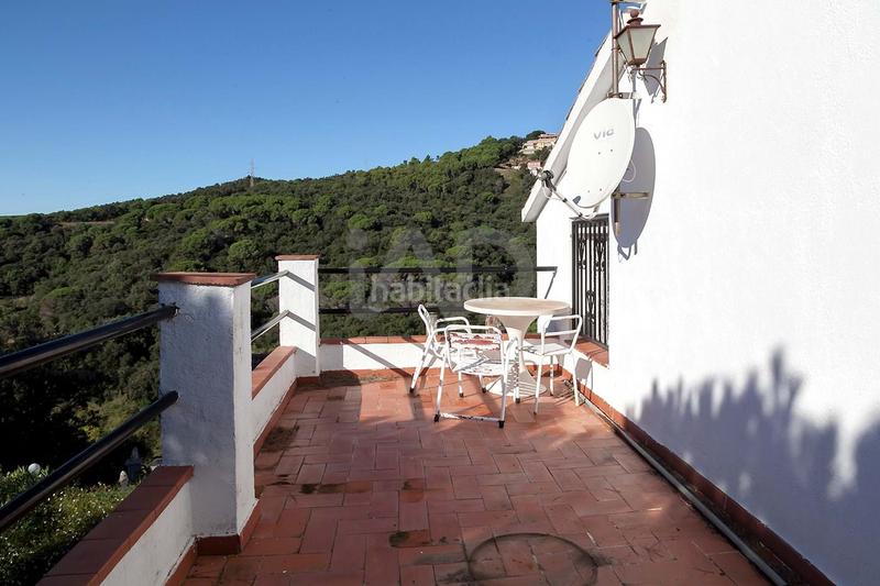 Foto e09f8c74-5287-4dcb-abf1-1510b8a36267. Casa a Sant Cebrià de Vallalta