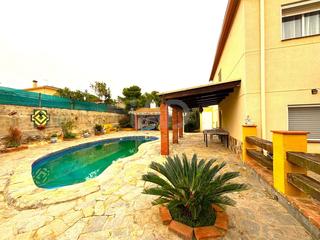 House in Sant Jaume dels Domenys