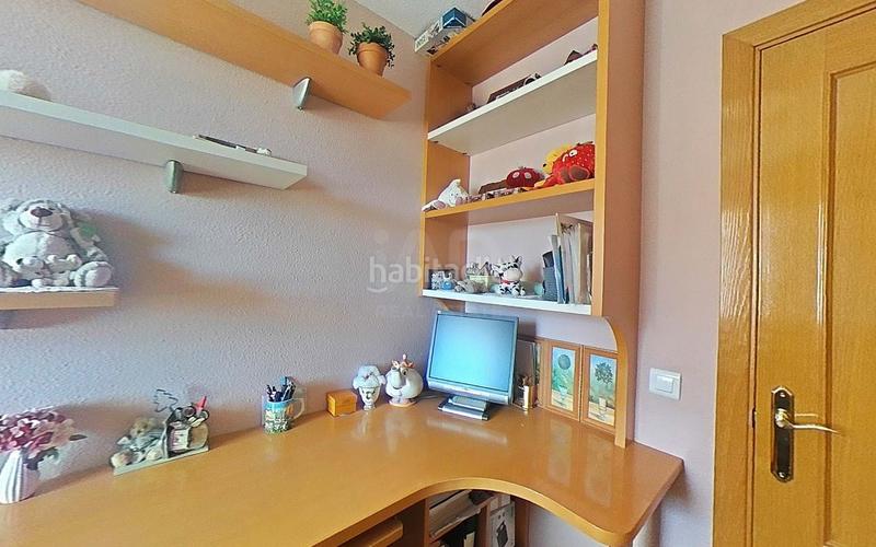 Foto 4d7facd0-02af-4352-85b7-7bed375cec36. Appartamento con riscaldamento parcheggio in Ensanche Alcalá de Henares