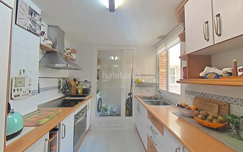 Foto 11dd38b8-f101-4714-bc30-a45e52bb4379. Etagenwohnung mit heizung parking in Ensanche Alcalá de Henares