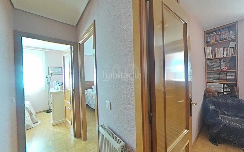 Foto ff3af12b-5226-4c2d-90c6-1b24ec09b47f. Etagenwohnung mit heizung parking in Ensanche Alcalá de Henares