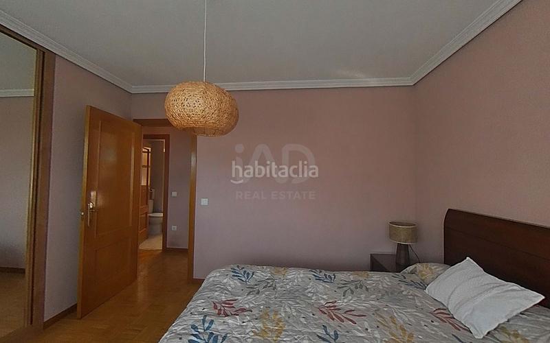 Foto 40ad93df-7028-4a4f-90d5-1a10ec7edb79. Pis amb calefacció aparcament a Ensanche Alcalá de Henares