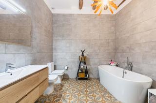 Etagenwohnung in Gòtic