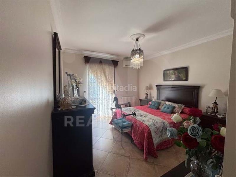 Foto 09e99a44-de5b-44ba-a60b-824d7068ac45. Maison avec chauffage parking dans Lepe