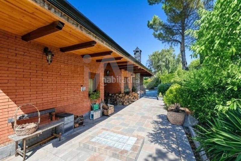 Foto 0ee180d3-c1ac-43f1-a863-911582ed1c53. Casa a El Robledal Villalbilla