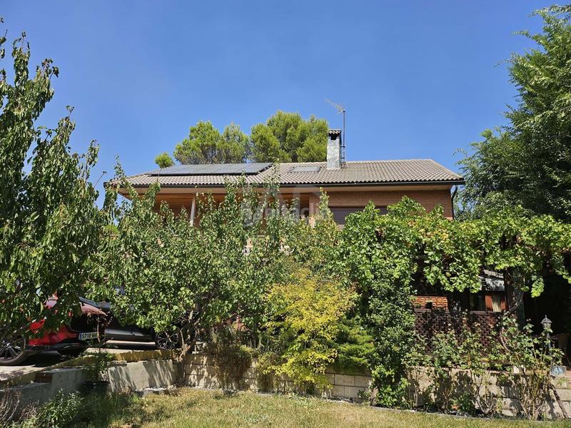 Foto 8869bf50-1230-428a-abd8-a2a00f811ffc. Maison dans El Robledal Villalbilla