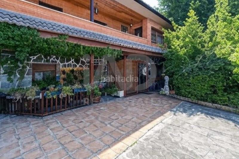 Foto 9eef1ee6-4d8d-4805-b6c5-4a4a7ddba6da. Maison dans El Robledal Villalbilla