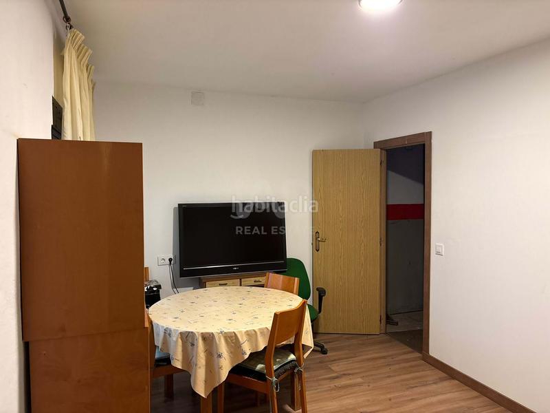 Foto c1680547-5dcd-463c-bbe9-9418182ce535. House with heating parking in Les Martines Terrassa