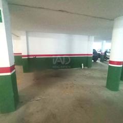 Autoparkplatz in Tivissa