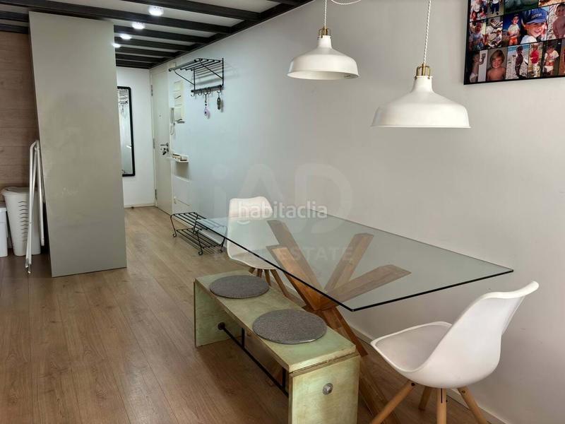 Foto 2763a8f9-838a-4085-96d8-bf3b695ad593. Dúplex amb calefacció a Vila de Gràcia Barcelona