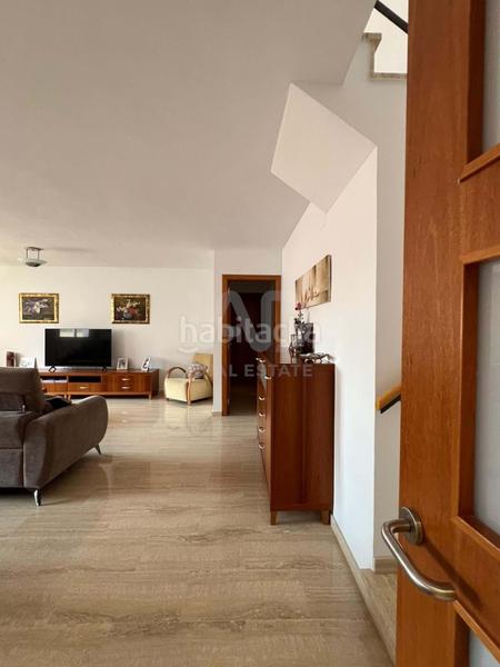 Foto 53f84752-982d-4b06-9a62-bba15c429adc. Duplex con riscaldamento in Barri del Centre Terrassa