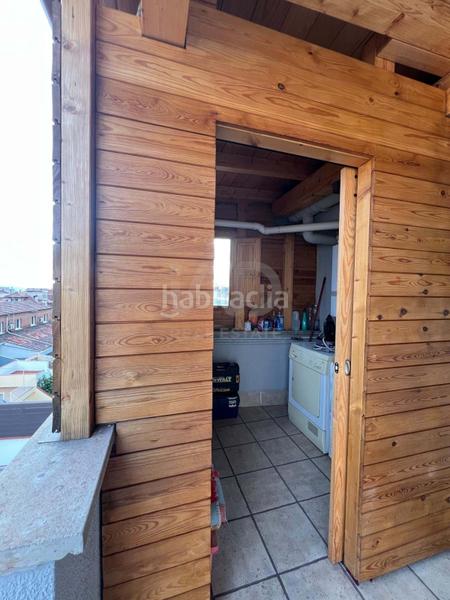 Foto f64d0fbd-2454-465b-ac1e-d087edb4ad2a. Zweistöckige wohnung mit heizung in Barri del Centre Terrassa