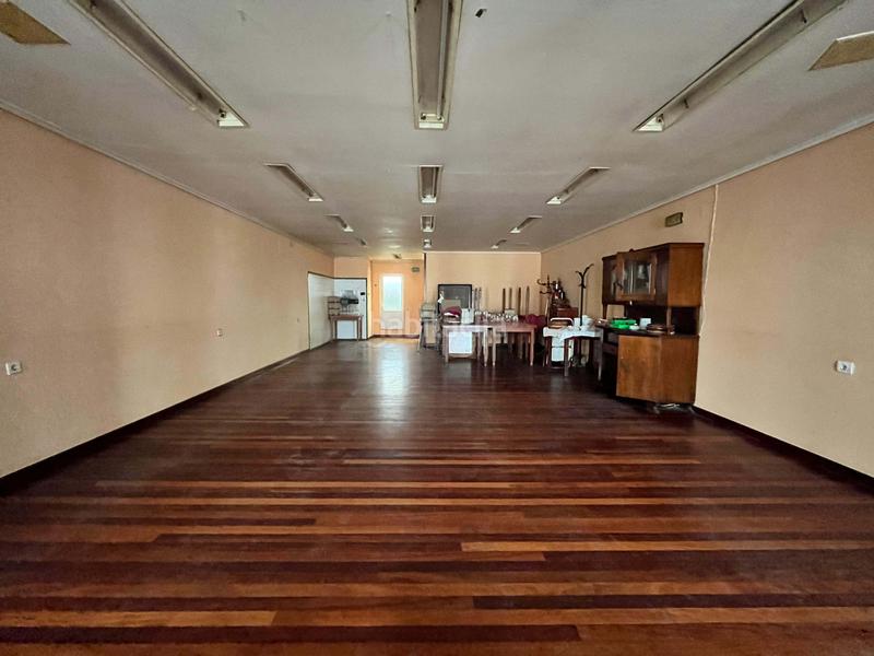 Foto 2a5c4d34-6443-4ae0-b38d-ac6d2efcd94a. Casa in calle galiano 57 in Centro Ferrol