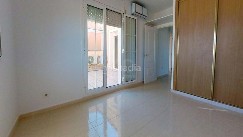 Foto 007d8bac-aa24-4942-8fa1-91799cf764c6. Casa amb calefacció piscina a Centre Miami Platja