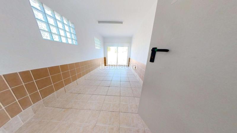 Foto 5696c621-ec21-4c2b-af28-931f2ea5be7a. Casa amb calefacció piscina a Centre Miami Platja