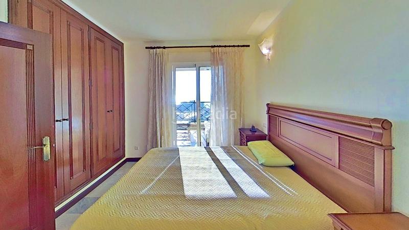 Foto 715a1524-654d-4cdc-8a7e-4aa01a2cd812. Flat with heating in Zona Playa de los Locos Torrevieja