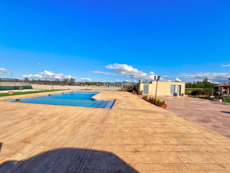 Foto f09174e3-5e7c-4fe4-9bcf-a395d78e9831. Xalet amb aparcament piscina a Las Virtudes Villena