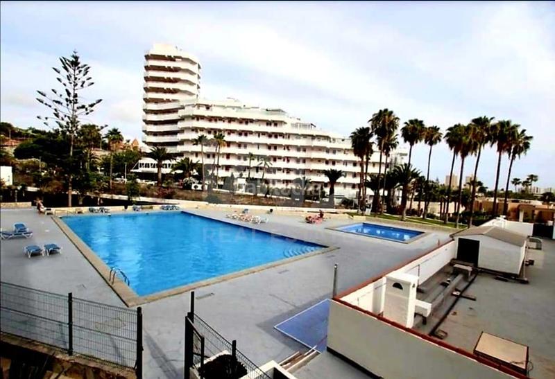 Foto f48341b9-e2ce-4995-80c7-e2d1fc74171b. Piso en calle guatemala 4 en Playa de las Américas Adeje