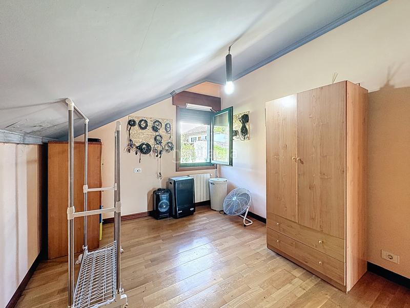 Foto 46e91012-4b7d-431b-b03a-717e4f862476. Maison avec chauffage parking dans Priegue Nigrán