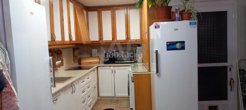 Foto a756de9d-875f-4a7f-b1cc-db46b14d6d24. Casa bifamiliare in Sax