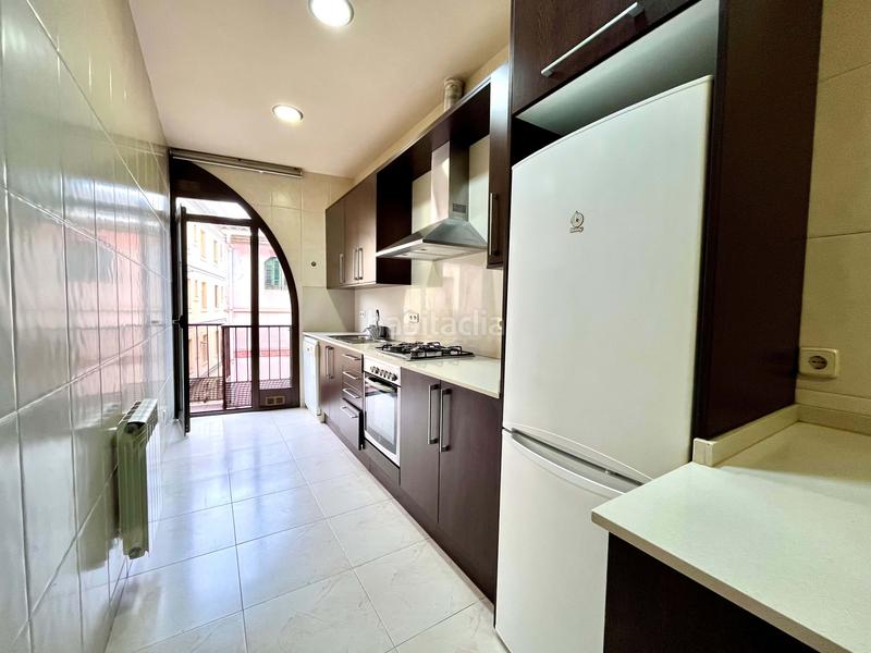 Foto 03639bc6-7907-48dd-a148-9426be76ff94. Zweistöckige wohnung mit heizung in Centre Garriga (La)