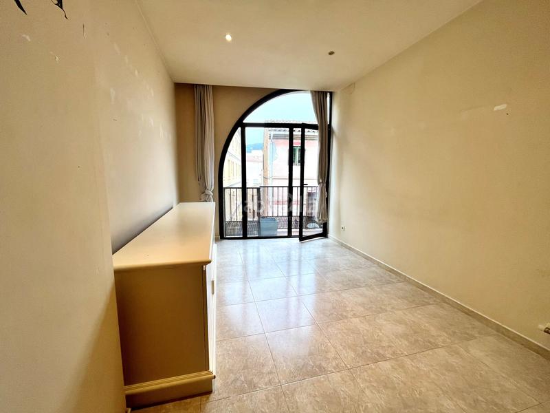 Foto 4ddb1d80-f277-4b3c-8d54-f368be62e49b. Zweistöckige wohnung mit heizung in Centre Garriga (La)