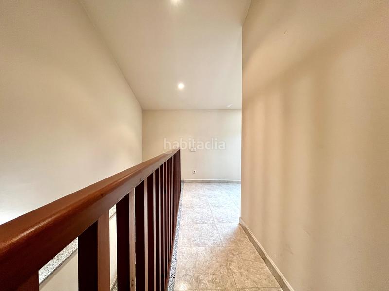 Foto d835f09b-3124-4b6b-80f2-bf1df47611b6. Zweistöckige wohnung mit heizung in Centre Garriga (La)