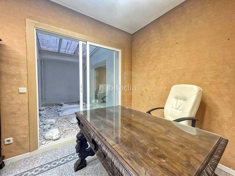 Foto ff67d2ac-66c6-43ab-b41a-e8a8b239bf58. Rent business premise in calle general aguilera 6 6 in Ciudad Real