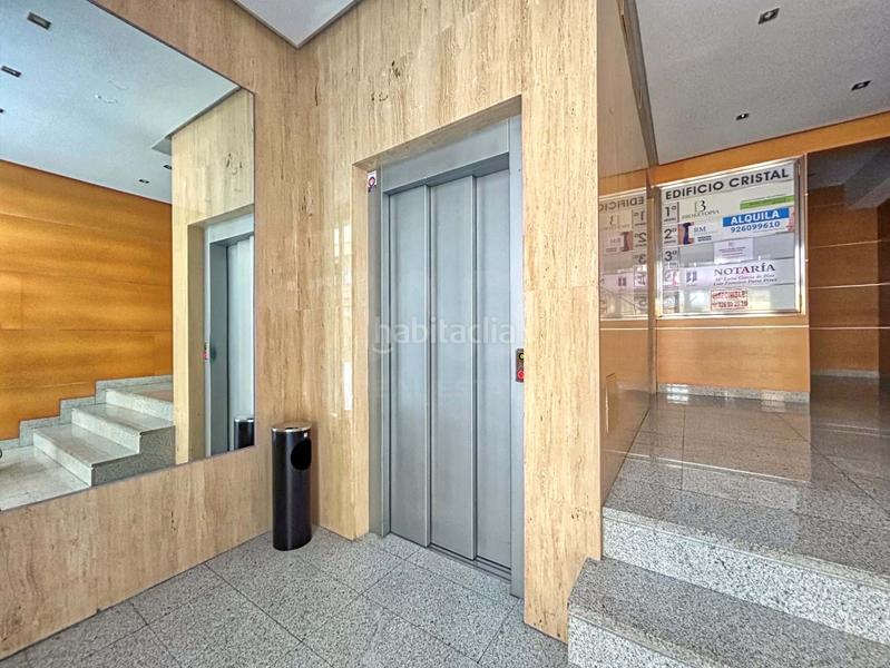 Foto 9abb763f-5385-4d04-8ffa-fc528936c086. Alquiler local comercial en calle general aguilera 6 6 en Ciudad Real