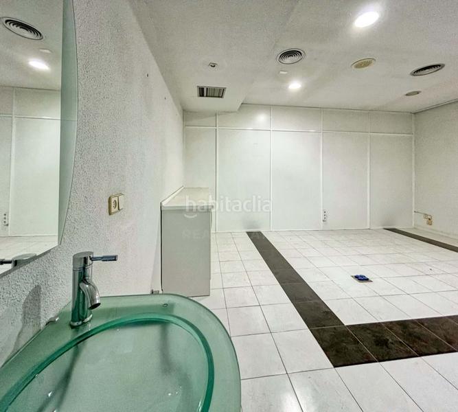 Foto f259d8f4-6414-4262-b3ee-e1577551fcc5. Lloguer local comercial a calle general aguilera 6 6 a Ciudad Real