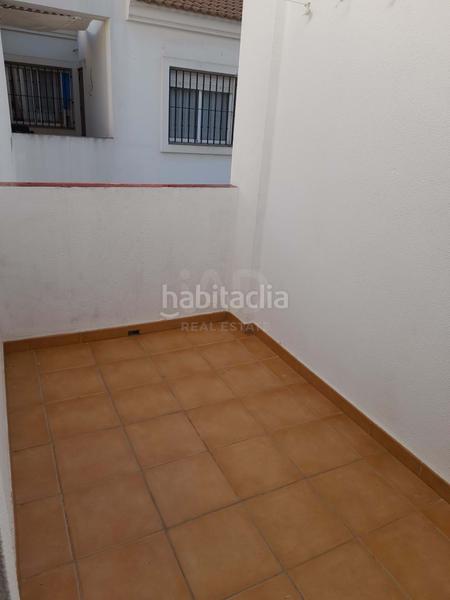 Foto 02ccc34a-e8d1-4e74-a70d-a4ed5c5d6739. Casa pareada en Lepe