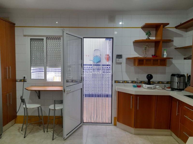 Foto 20974bd1-76cf-409d-9ebd-ab5c8ae27518. Casa pareada en Lepe