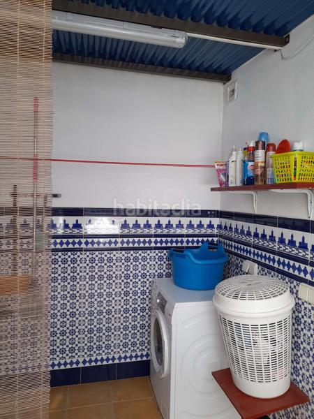 Foto 5431d6c2-0471-4905-8bc2-ae69f8d3da85. Casa pareada en Lepe