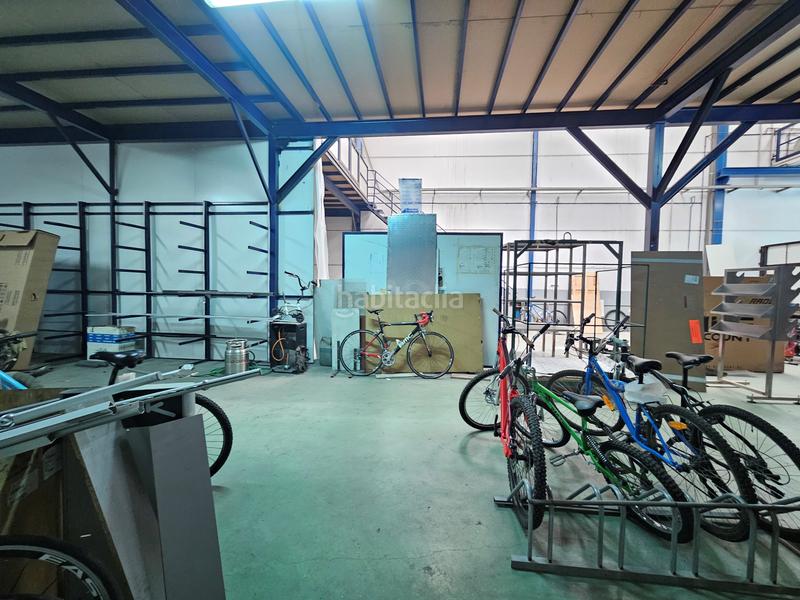 Foto 2c52dac6-b002-4053-9fac-aaf72ac92fac. Locale commerciale in Albolote