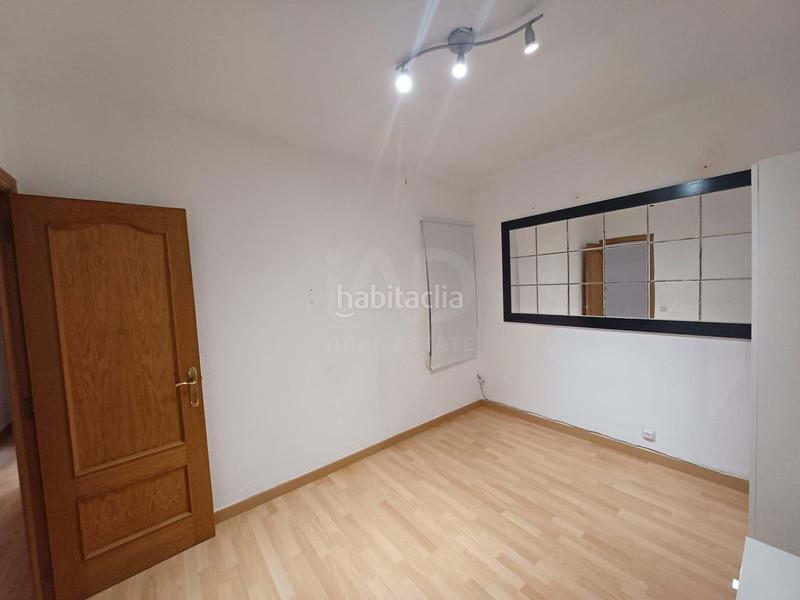 Foto f4abb77d-0572-43c3-a29d-37819026457c. Pis a Sant Joan Baptista Sant Adrià de Besòs