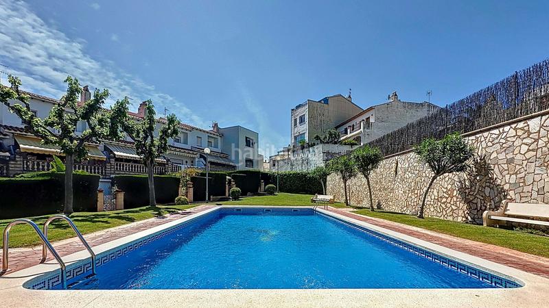 Foto 8d556f70-5e46-47e8-9fa3-2debf67e038e. Casa aparellada amb calefacció aparcament piscina a Sant Pere de Ribes