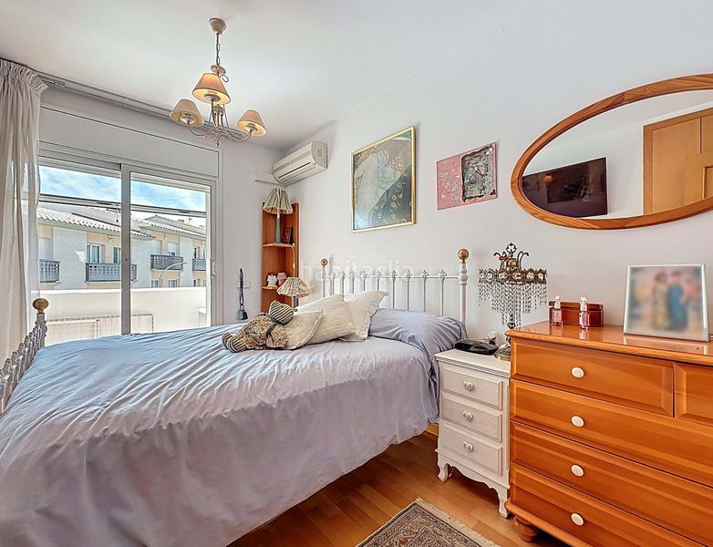 Foto 24d64bf5-26d1-4c2a-b73a-b63ba7c61b8c. Casa bifamiliare con riscaldamento parcheggio piscina in Sant Pere de Ribes