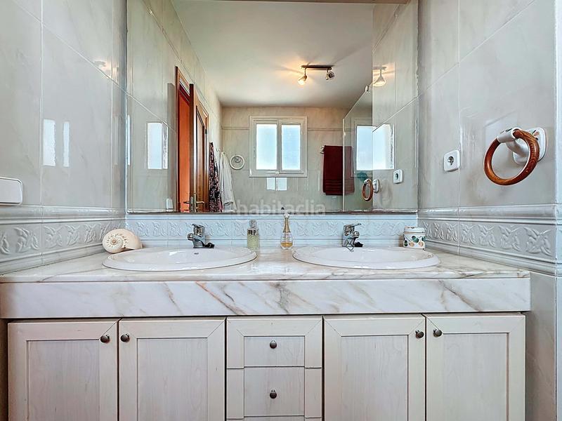 Foto 19a36316-42c5-42af-bcdc-ea507a538915. Casa pareada en Centre Sant Pere de Ribes