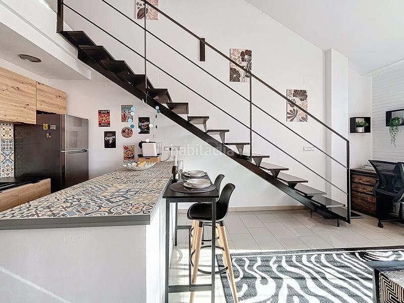 Foto 1d27b15b-1558-4f38-adad-c572c57d1239. Àtic amb aparcament a Beniarbeig