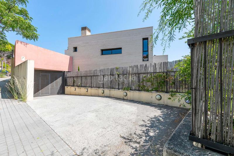 Foto 641204c0-c565-4f7a-9b43-16c36d57d0a0. Casa pareada en carrer de la pagesia 68 en Vallveric Mataró